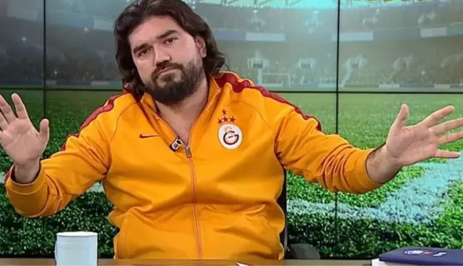 Galatasaraylı Rasim Ozan Kütahyalı, canlı yayına Fenerbahçe formasıyla çıktı