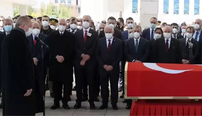 Eski Başbakan Yıldırım Akbulut son yolculuğuna uğurlandı! Erdoğan, bu sözlerle veda etti
