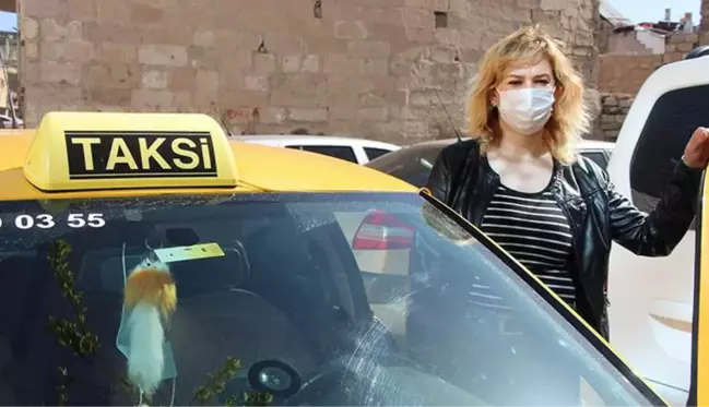 Kapadokya'nın tek kadın taksicisine meslektaşlarından tehdit