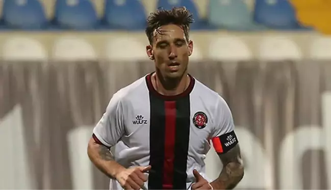 Fenerbahçe, Karagümrük'ten 35 yaşındaki futbolcu Lucas Biglia'yı transfer etmek için harekete geçti