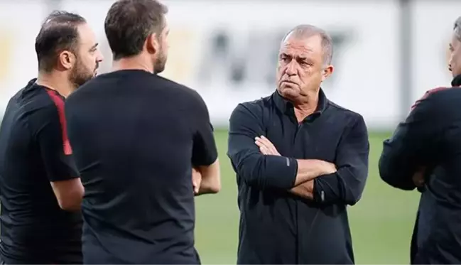 Fatih Terim'le ilgili belirsizlik sürerken Hasan Şaş'tan sürpriz bir paylaşım geldi: Emrindeyim