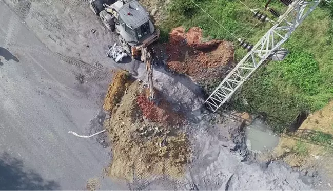 Kimyasal atık vatandaşları tedirgin etti, ekipler kısa sürede müdahalede bulundu