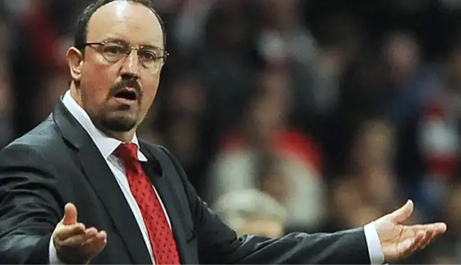 Ümit Özat: Rafael Benitez'in menajeri pazartesi günü İstanbul'da olacak