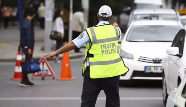 Mahkeme, fahri trafik müfettişinin kestiği 1.200 liralık cezayı görüntü olmadığı için iptal etti