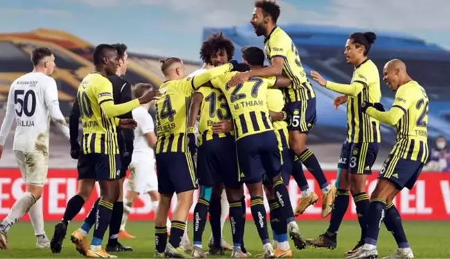 Fenerbahçe, 9 yabancı futbolcusuyla yolları ayırıyor