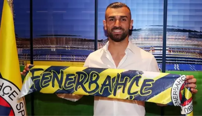 Son Dakika: Fenerbahçe ilk transferini yaptı! Forvet oyuncusu Serdar Dursun'la resmi sözleşme imzalandı