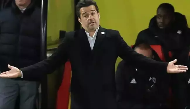 Marco Silva'nın Fenerbahçe'nin yeni hocası olacağı haberlerine taraftarlar ateş püskürdü