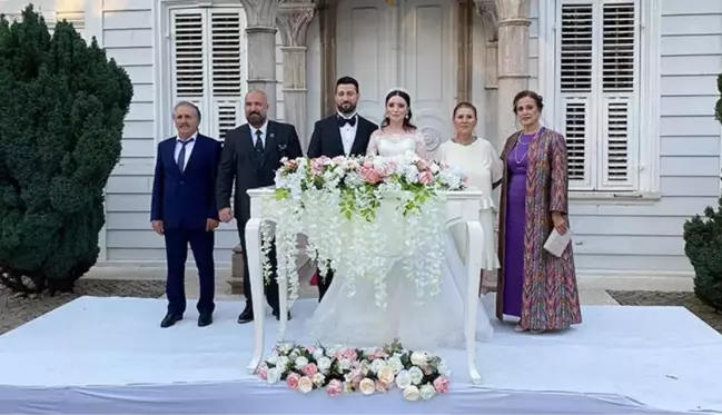 9 yılın ardından İstanbul'da bir ilk! Osmanlı Şehzadesi, Maslak kasrında dünyaevine girdi