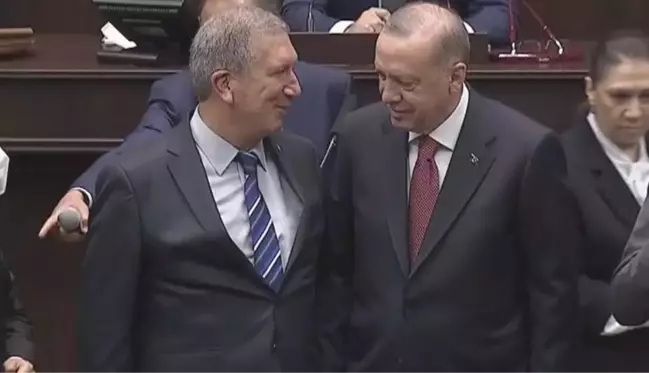 Cumhurbaşkanı Erdoğan, AK Parti'ye katılan belediye başkanına takılmadan edemedi: Diyarbakır gezimizin bereketi oldun