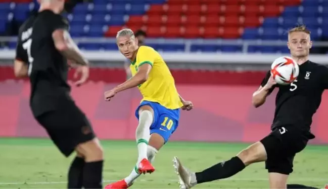 Dünya Kupası tadında maç! Tokyo Olimpiyatları'nda Brezilya, Almanya'yı 4-2'lik skorla geçti