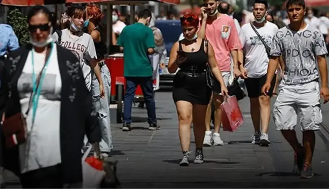 Artan vakalar sonrası Türkiye'nin yeni yol haritası belirlendi! Yasak yok ama aşılı-aşısız ayrımı gibi uygulamalar yolda