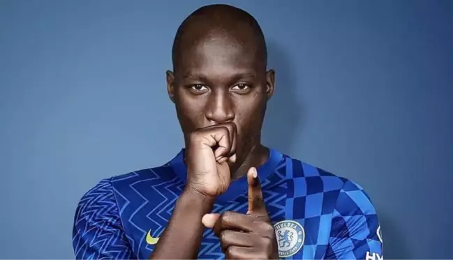 Lukaku, Chelsea'de! Maviler, yıldız golcünün bonservisi için Inter'e 115 milyon euro ödedi