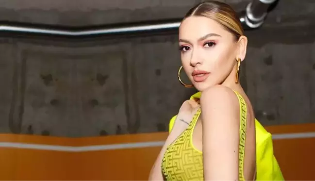 Hadise, göğüs dekolteli elbisesiyle takipçilerini ikiye böldü