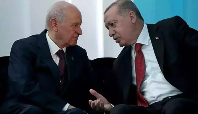 Son Dakika! Cumhurbaşkanı Erdoğan: Seçim barajında belirgin hale gelen yüzde 7, MHP de olumlu bakıyor