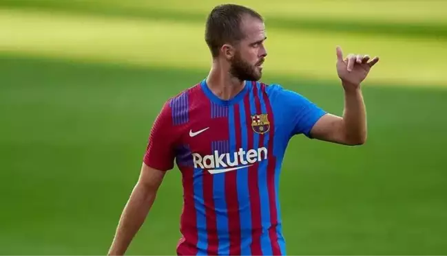 Son Dakika: Beşiktaş, Pjanic bombasını patlattı! Barcelona'yla transfer görüşmeleri resmen başladı