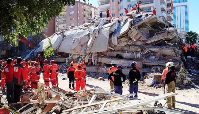 İzmir depreminde 36 kişiye mezar olan binanın mimarından acı itiraf: Mimarı olmama rağmen projeyi ben çizmedim