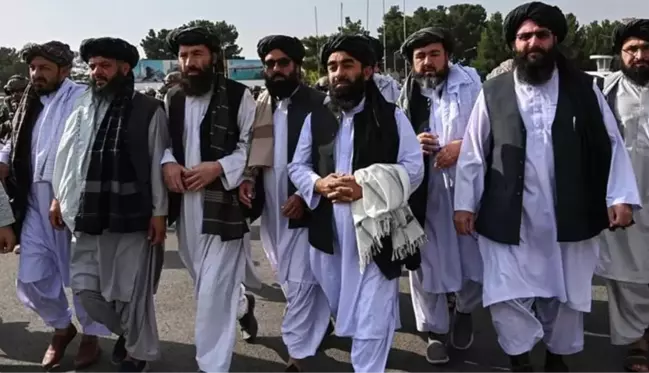 Taliban'dan ABD'yi kızdıracak karar! Yeni geçici hükümetin yemin töreni 11 Eylül'de yapılacak