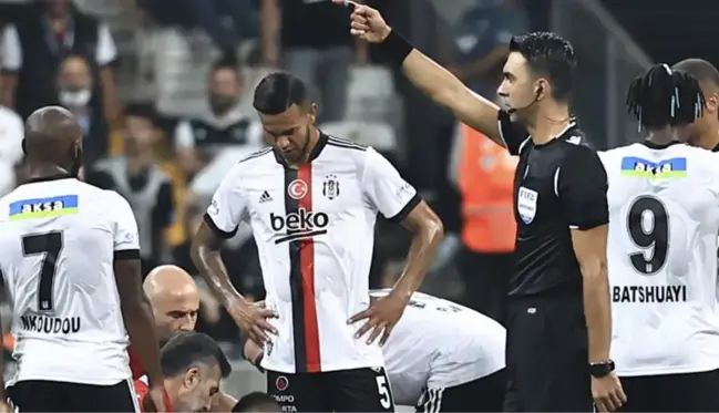 Dortmund maçı öncesi Beşiktaş revire döndü! Vida'nın sakatlığı ciddi, Teixeira da oynayamayacak