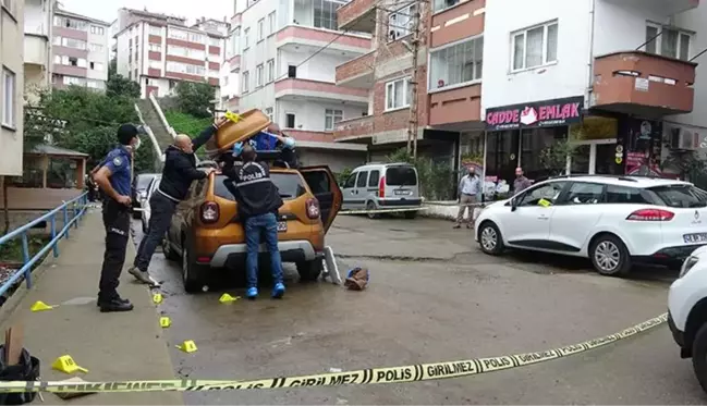 Tartıştığı kişinin iş yerine ateş açan şahıs, kavgayı ayırmayı çalışan genci vurdu