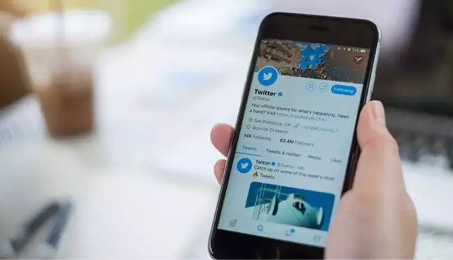 Twitter'dan çöken Instagram, Facebook ve WhatsApp'a gönderme: Herkese merhaba