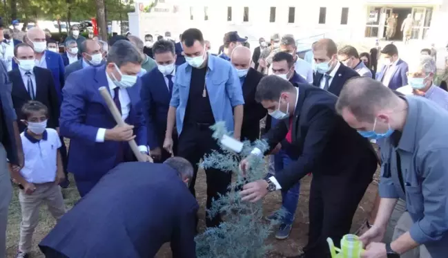 Gercüş şehitleri şehadetlerinin yıl dönümünde anıldı