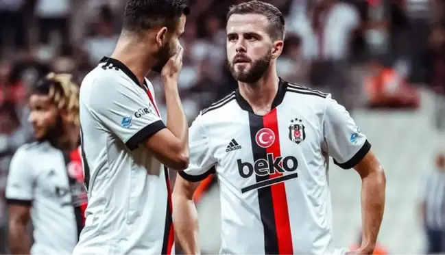 Beşiktaş'ta sürpriz Pjanic kararı! Başakşehir maçında yok