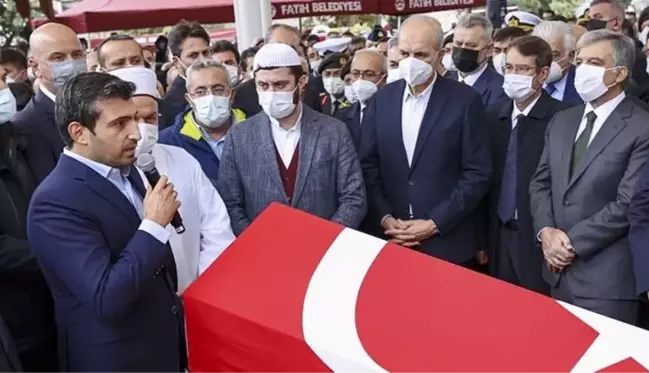 Milli SİHA'ların öncü ismi Özdemir Bayraktar, son yolculuğuna uğurlandı! Selçuk Bayraktar babasına böyle veda etti