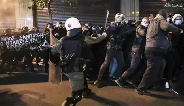 Yunanistan'da polis hırsızlık yapan bir genci öldürdü! Halk sokaklara döküldü