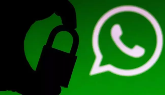 Son 1 gün kaldı! WhatsApp'tan uygulamayı kullanamayacak telefon sahiplerine kritik tavsiye