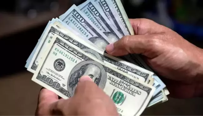 Son dakika: Vites artıran dolar, yeniden 13 lira seviyesini aştı! Kur tarihi rekoruna koşuyor