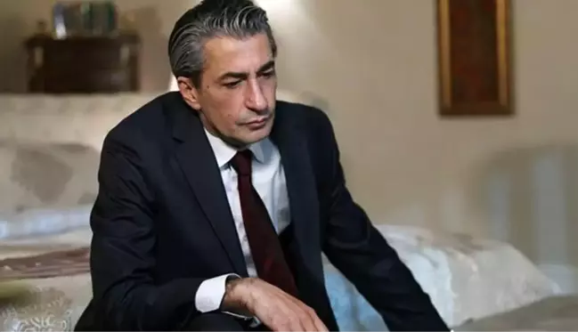 Erkan Petekkaya, böbrek rahatsızlığı nedeniyle apar topar hastaneye kaldırıldı