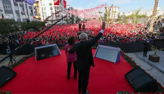 AK Partili Tayyar'dan CHP'nin Mersin mitingine farklı yorum: Biz bu rekabetin parçası olmamalıyız