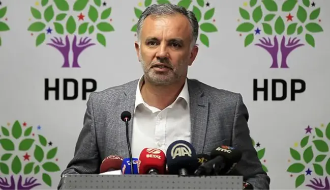 Parti kuracağını açıklayan Ayhan Bilgen HDP'den istifa etti