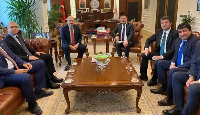 CHP heyetinden Bakan Bilgin'e kritik ziyaret! Görüşmede memurları yakından ilgilendiren konu ele alındı
