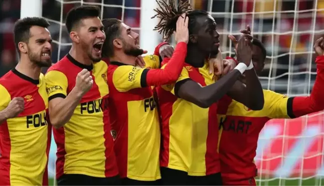 Süper Lig'in Lewandowski'si! Göztepe, Ndiaye'nin şov yaptığı maçta Antalya'ya gol oldu yağdı