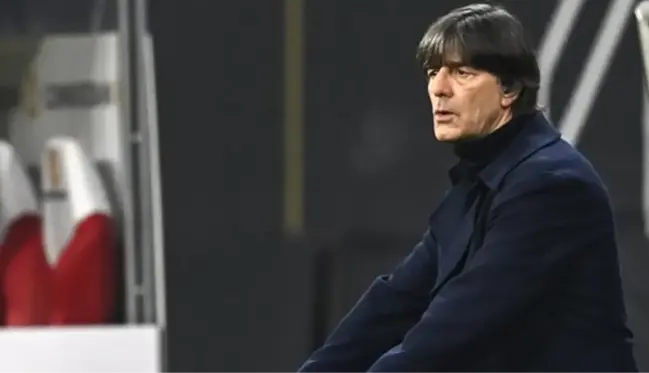 Fenerbahçe taraftarı kahrolacak! Löw planının suya düşmesi bir telefona bakıyor