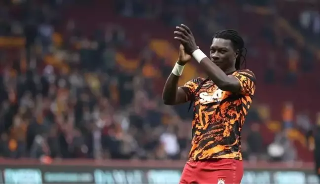 Gomis Torrent'i gönderdi bile! Yeni hocayı sosyal medyadan takibe aldı