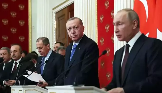 Cumhurbaşkanı Erdoğan-Putin görüşmesinin detayları ortaya çıktı: Ukrayna'nın doğusunun Rusya'ya katılmasını istiyor