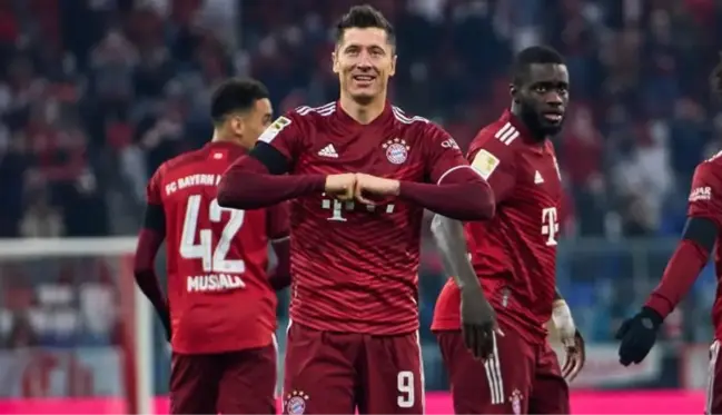 Gün geçmiyor ki Lewandowski rekor kırmasın! Çılgın performansıyla adını yine tarihe yazdırdı