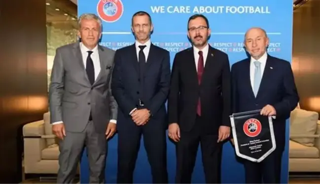 Son Dakika: TFF, 2028 Avrupa Futbol Şampiyonası'nın Türkiye'de düzenlenmesi için resmi başvuruda bulundu