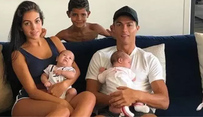 Cristiano Ronaldo evlat acısıyla sarsıldı! Oğlunu kaybetti