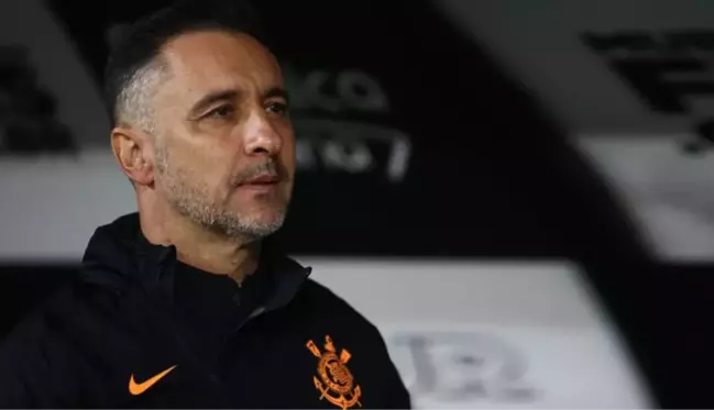 Vitor Pereira'nın sır gibi sakladığı belgeyi hackerlar ele geçirip paylaştı! Listede çok tanıdık isimler var