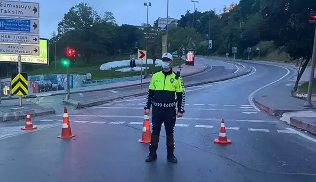 Yola çıkacaklar dikkat! İşte İstanbul'da 1 Mayıs nedeniyle kapatılan yollar ve alternatif güzergahlar