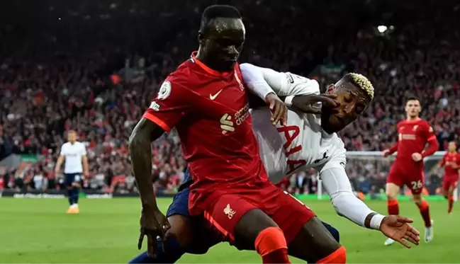 Liverpool'a şampiyonluk yolunda ağır darbe! Kırmızılar, sahasında Tottenham'ı deviremedi