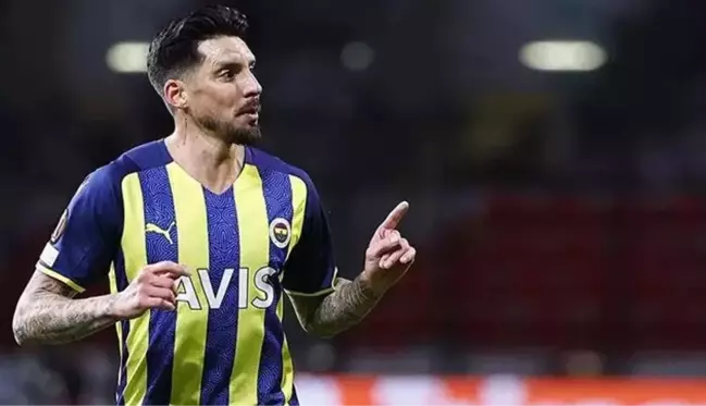 Tam ülkesine dönecek derken herkesi ters köşe yaptı! Jose Sosa, Süper Lig'in yeni ekibine gidiyor