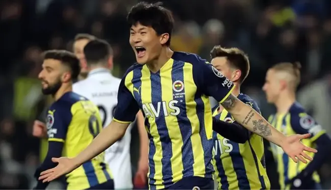 Menajeri teklifleri iletmek için İstanbul'a geldi! Kim Min-Jae, Fenerbahçe'den ayrılıyor