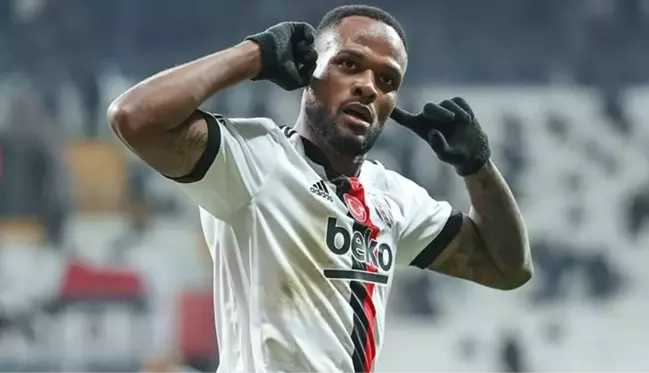 Cyle Larin herkesi ters köşe yaptı! Premier Lig ekibi Nottingham Forest ile her konuda anlaşmaya vardı