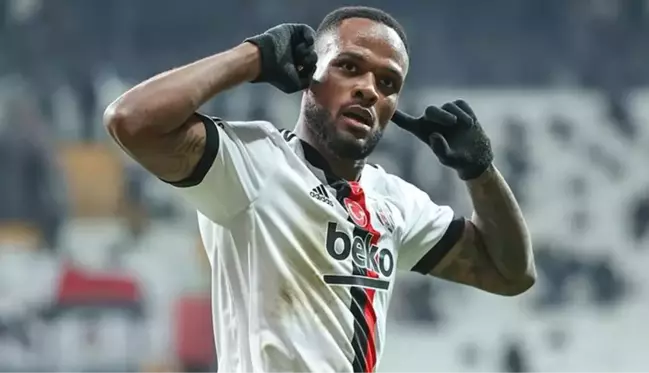 Cyle Larin, Beşiktaş'a veda etti: Beraber bir çok şeyi başardık