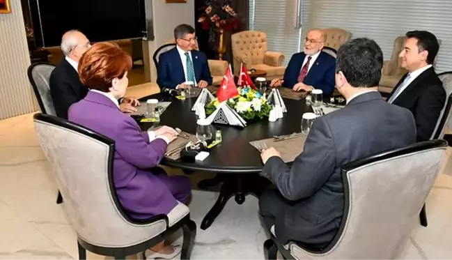 Ahmet Davutoğlu seçimi çantada keklik olarak görmüyor: Kolay olmayacak