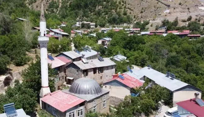 Camiden çıkan erkekleri kurşuna dizdiler! Başbağlar Katliamı'ndan öldü sanılarak kurtulan muhtar yaşananları anlattı